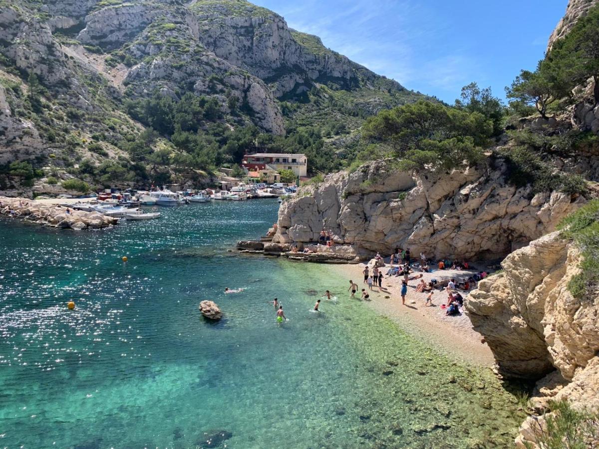 Les Appartements De La Marina Sanary-sur-Mer Kültér fotó