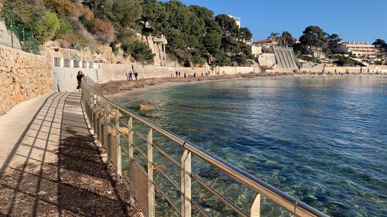 Les Appartements De La Marina Sanary-sur-Mer Kültér fotó