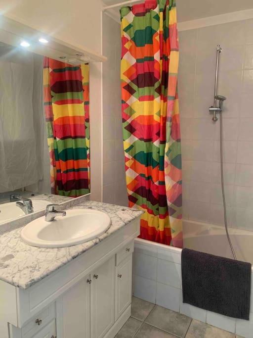 Les Appartements De La Marina Sanary-sur-Mer Kültér fotó